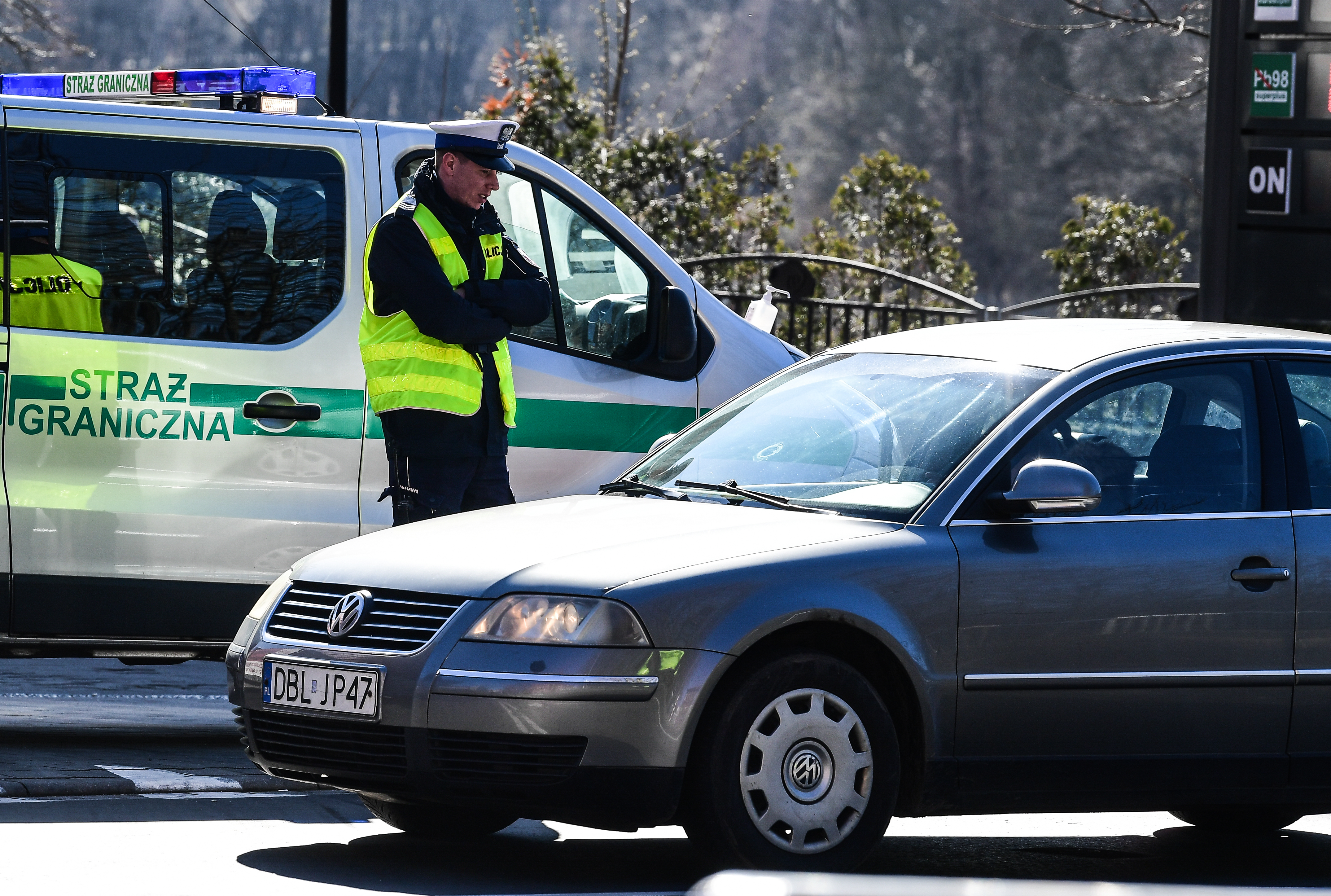 The Covid-19 coronavirus measures on Polish-German border