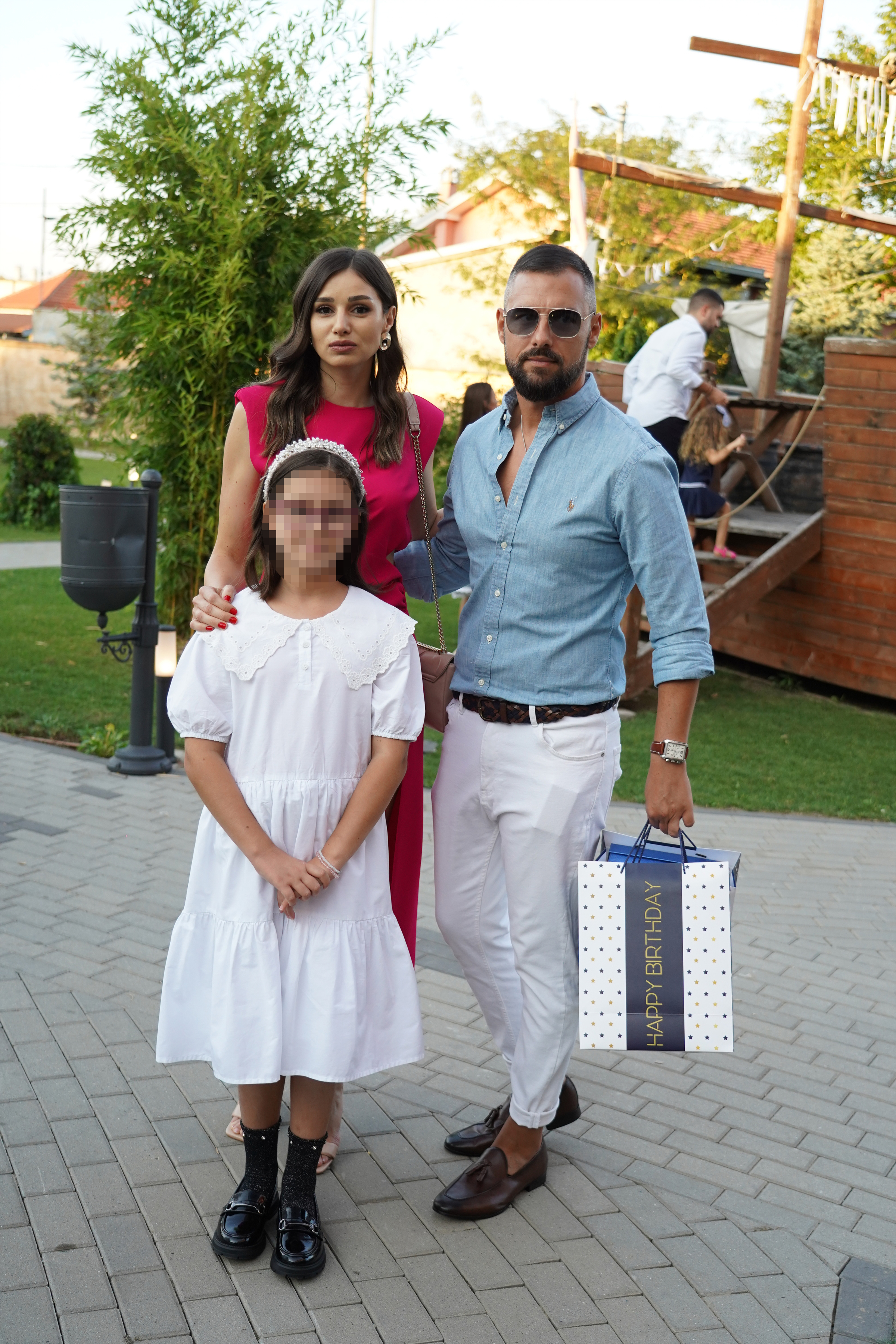 Ivana Pavkovic and Petar Mitic organized the celebration of Vojin and Vuk's first birthday at the Garden Hill restaurant.Ivana Pavkovic i Petar Mitic su organizovali proslavu prvog rodjendana Vojina i Vuka u restoranu Garden Hill.