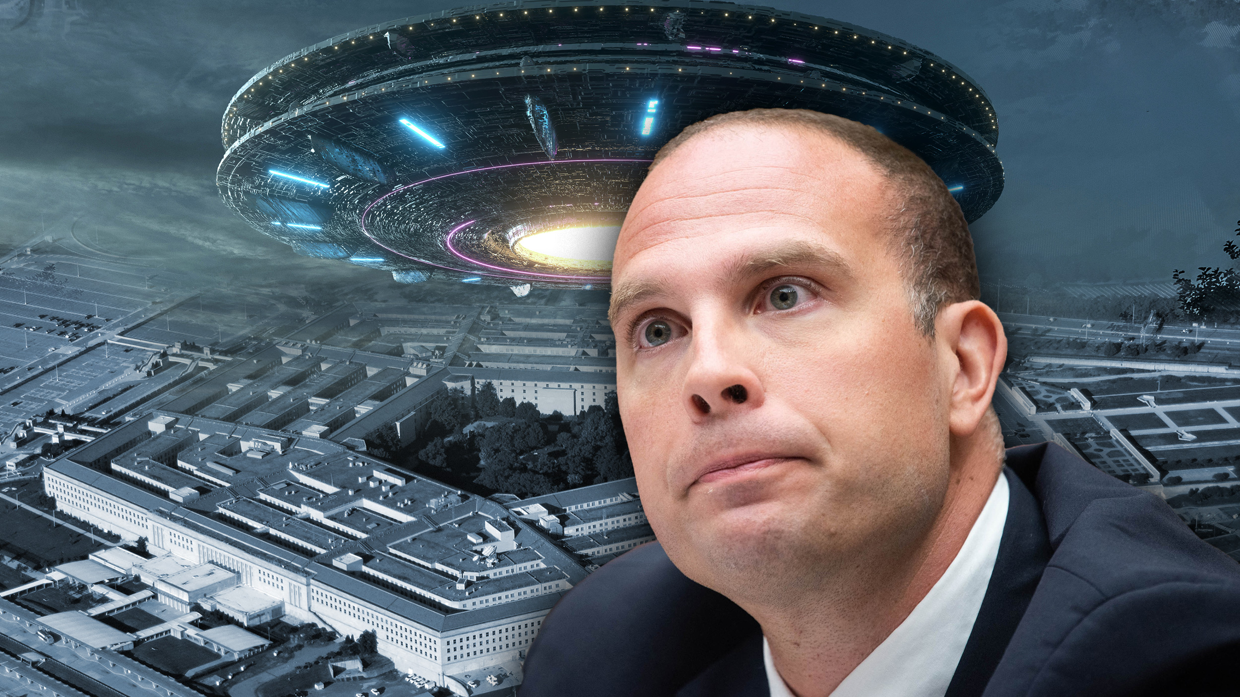 David Grusch, Pentagon, Vanzeman]jci