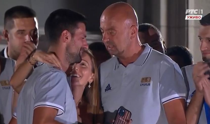 Novak Đoković, suze, doček Foto: Printscreen/RTS