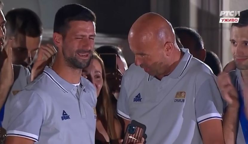 Novak Đoković, suze, doček Foto: Printscreen/RTS