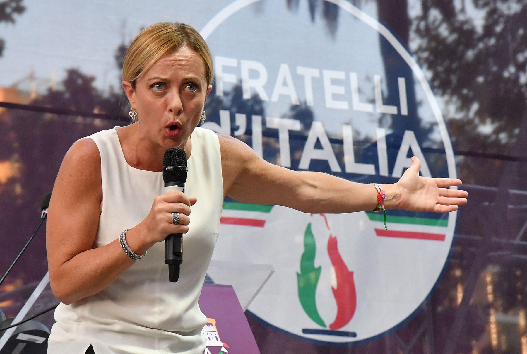 Rome, Italy. 20th July, 2022. Rome, Giorgia Meloni her speech at the Brothers of Italy demonstration in Piazza Vittorio in Rome Pictured: Credit: Independent Photo Agency/Alamy Live News