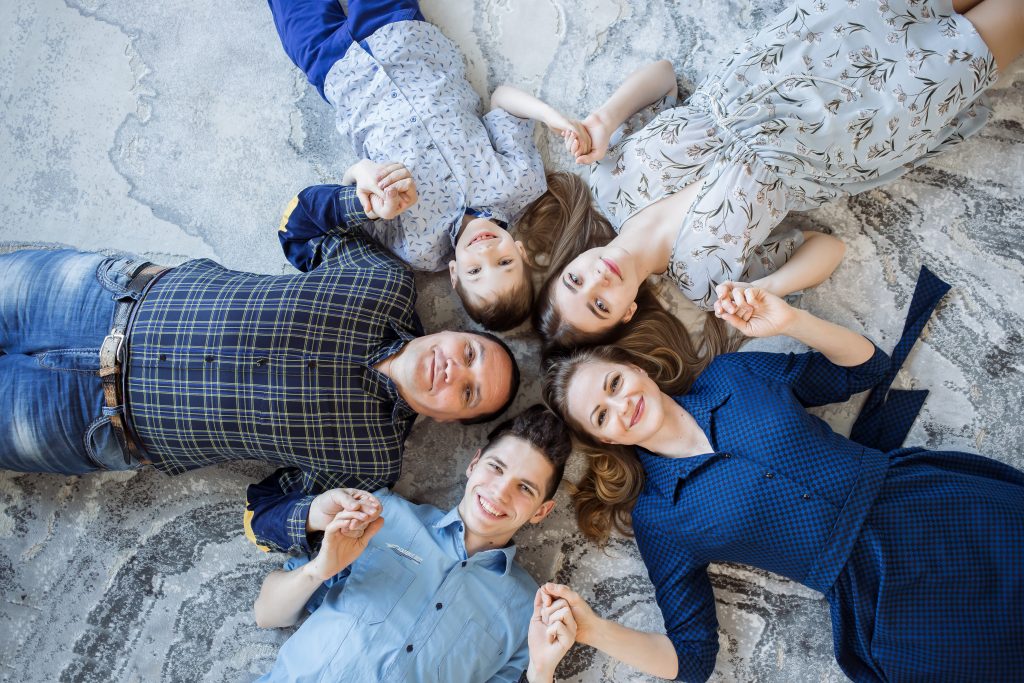 Porodica, ilustracija Foto: Shutterstock