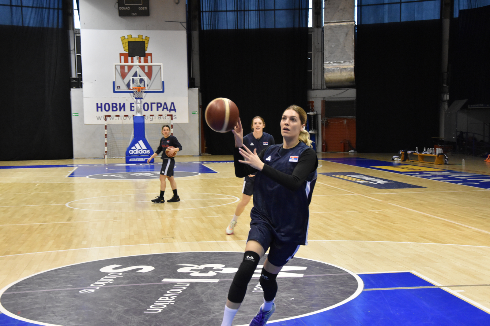 1675690163-treniniinini.jpg
