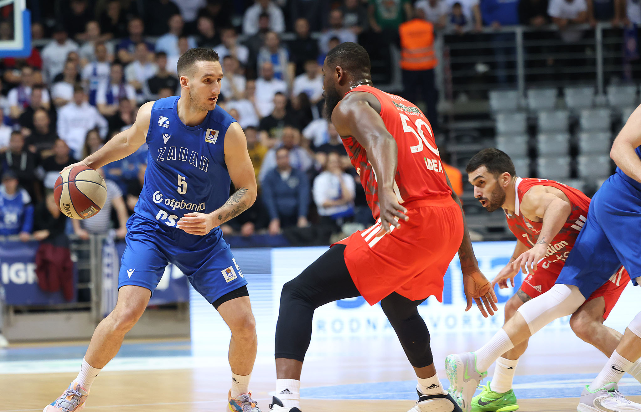 Zadar, 12.02.2023. - Dvorana Krešimira Ćosića na Višnjiku. Utakmica 19. kola AdmiralBet ABA lige između KK Zadar i KK Crvena zvezda Meridianbet.
Foto: Zvonko KUCELIN/KK Zadar
