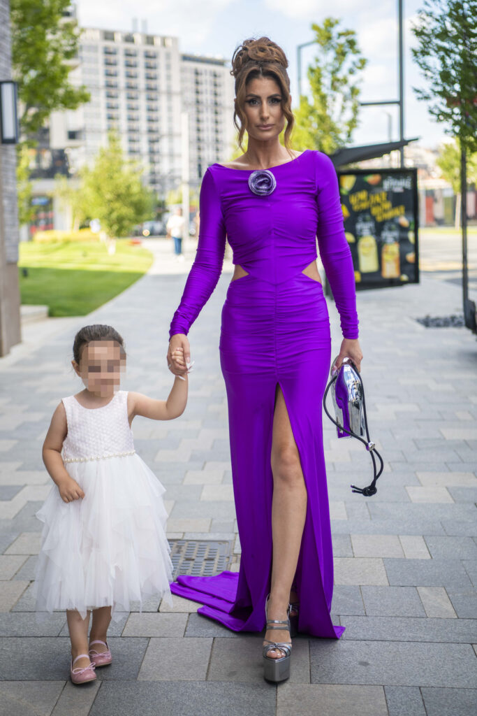Beograd 27.07.2023. Dijana Janković, Dijana Rokvić, Didi Džej, Didi J. Otvaranje kozmetičkog salona Dijane Janković, Dijane Rokvić, Didi Džej, Didi J, kozmetički salon DJ Beauty Foto: Dragan Mujan/Nova.rs