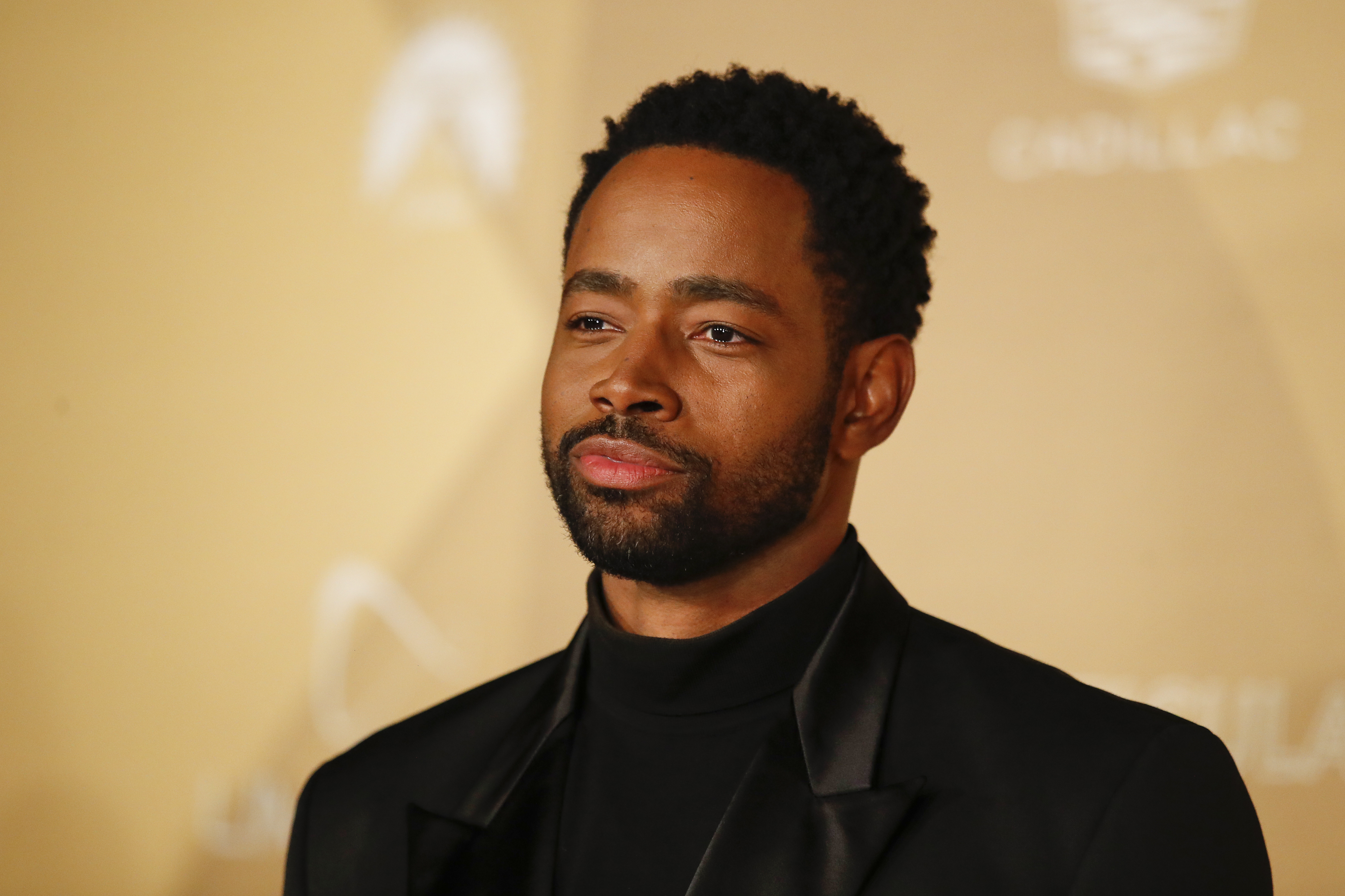 epa10285363 US actor Jay Ellis attends amfAR Gala Los Angeles 2022 at the Pacific Design Center in West Hollywood, California, USA, 03 November 2022.  EPA-EFE/CAROLINE BREHMAN