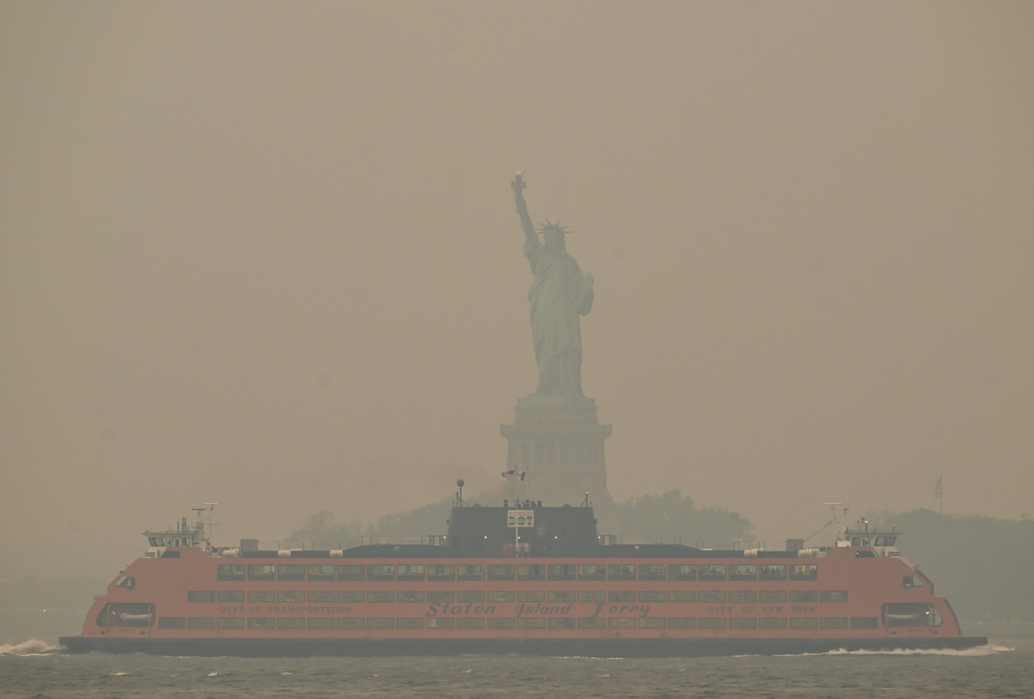 Canadian wildfire smoke creates unhealthy air quality in NYC