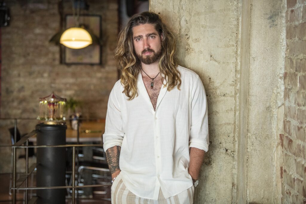 Beograd 03. avgust 2023. Stefan Zdravkovic Princ od Vranje, pevač, intervju Foto:Dragan Mujan/Nova.rs