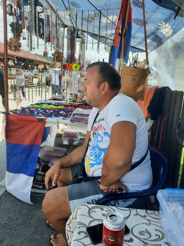 "Zatvorili su me , a još nisam počeo da radim" - Inspekcija hara Gučom, prodavci nezadovoljni
External