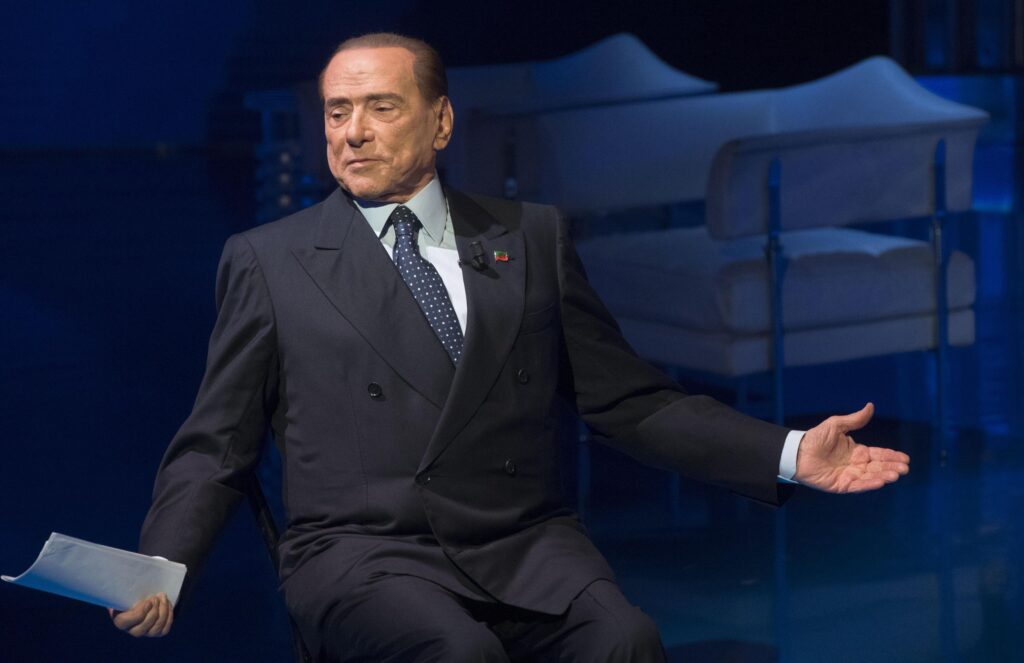 epa06333619 Italian former Prime Minister and leader of 'Forza Italia' party, Silvio Berlusconi, during the recording of Rai TV program 'Porta a porta', hosted by journalist Bruno Vespa, in Rome, Italy, 16 November 2017.  EPA-EFE/CLAUDIO PERI