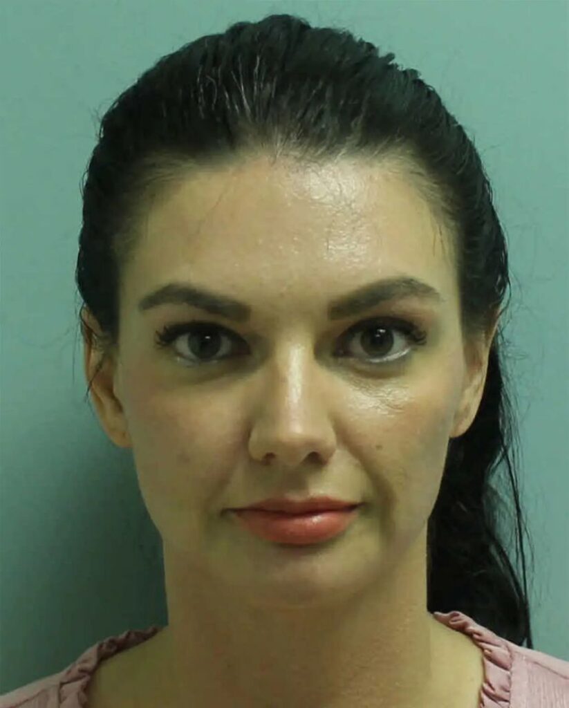 Mendi Reuš poruke samoubistvo