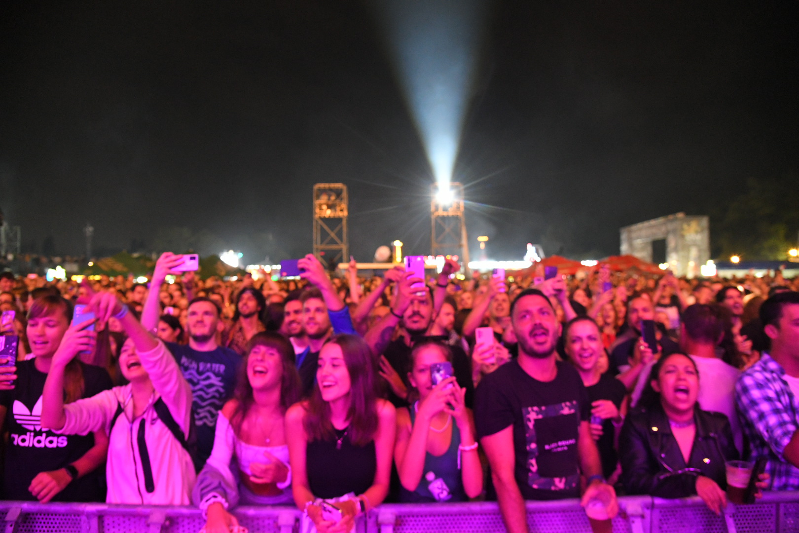 Beograd 20.08.2022. Beer Fest, Bir Fest, treće veče, koncert, nastup Senidah Foto: Nemanja Jovanović/Nova.rs