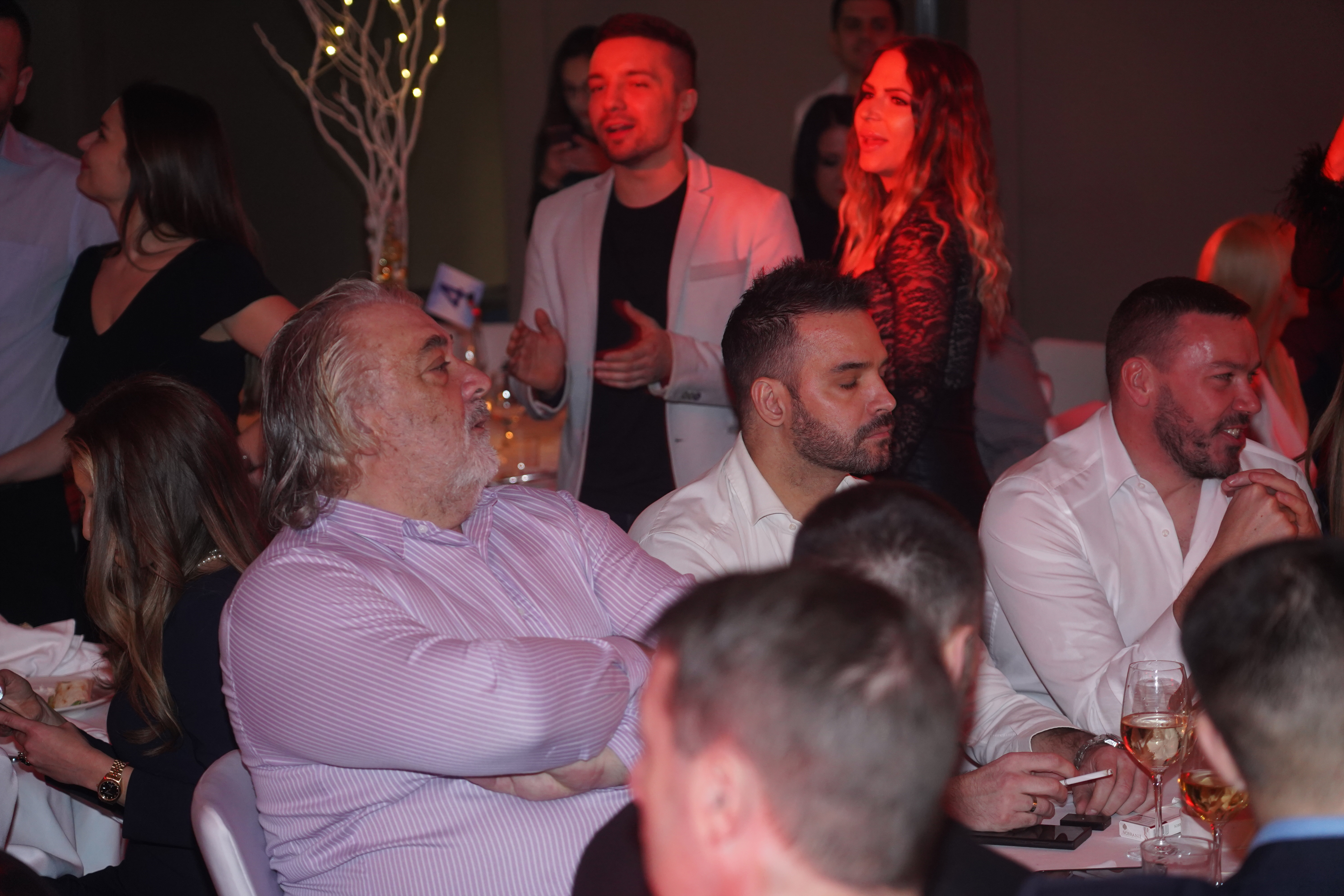 New Year's Eve reprise at the Crowne Plaza Hotel with Aleksandra Prijovic.Repriza doceka Nove godine u hotelu Crowne plaza uz Aleksandru Prijovic.