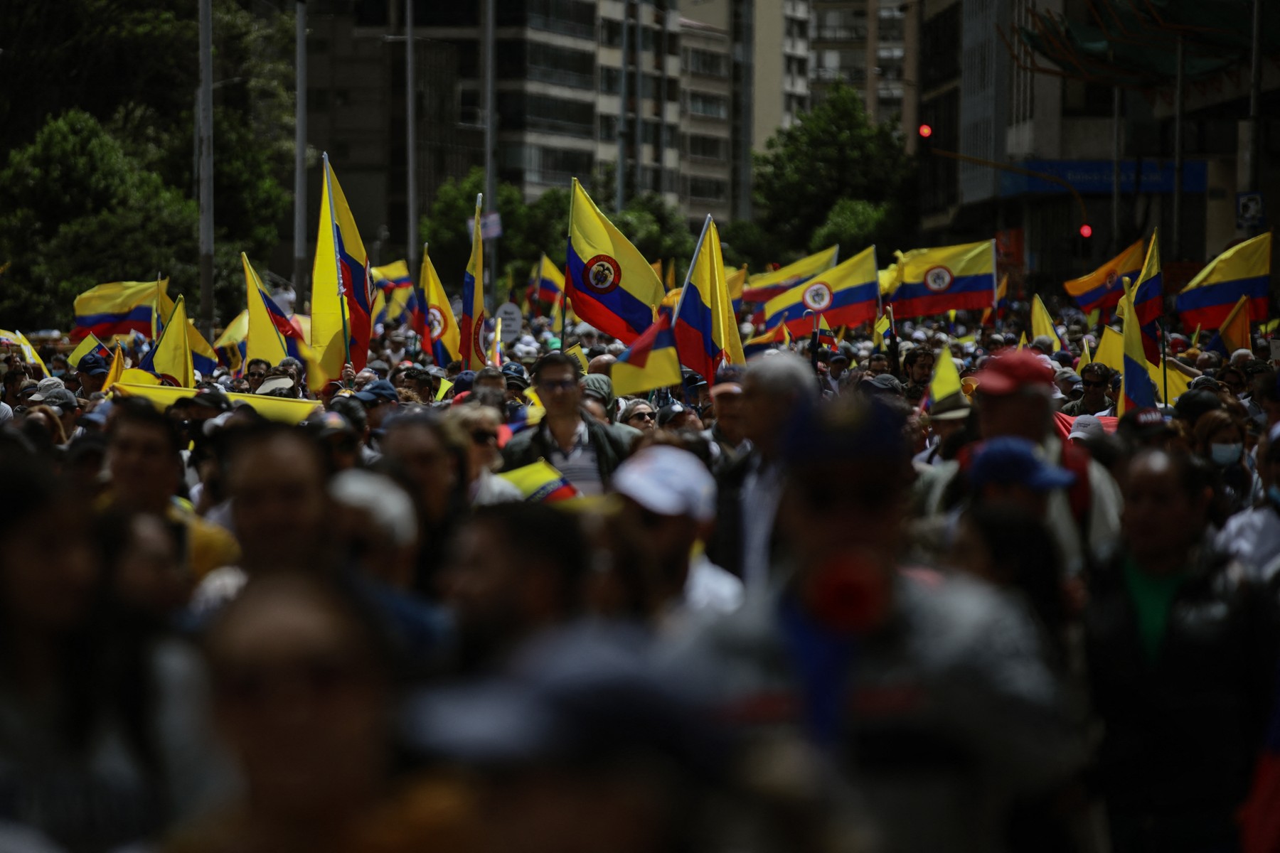 Massive Colombian protest erupts as citizens rally against Petro's Reform Agenda in Bogota