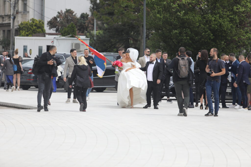 Beograd, 15.05.2023. Hram Sv. Save, venčanje, Đanijev sin Marko i snaja Minja, Pevač Radiša Trajković Đani danas ženi mlađeg sina Marka Trajkovića, Marko Trajković Foto: Goran Srdanov/Nova.rs