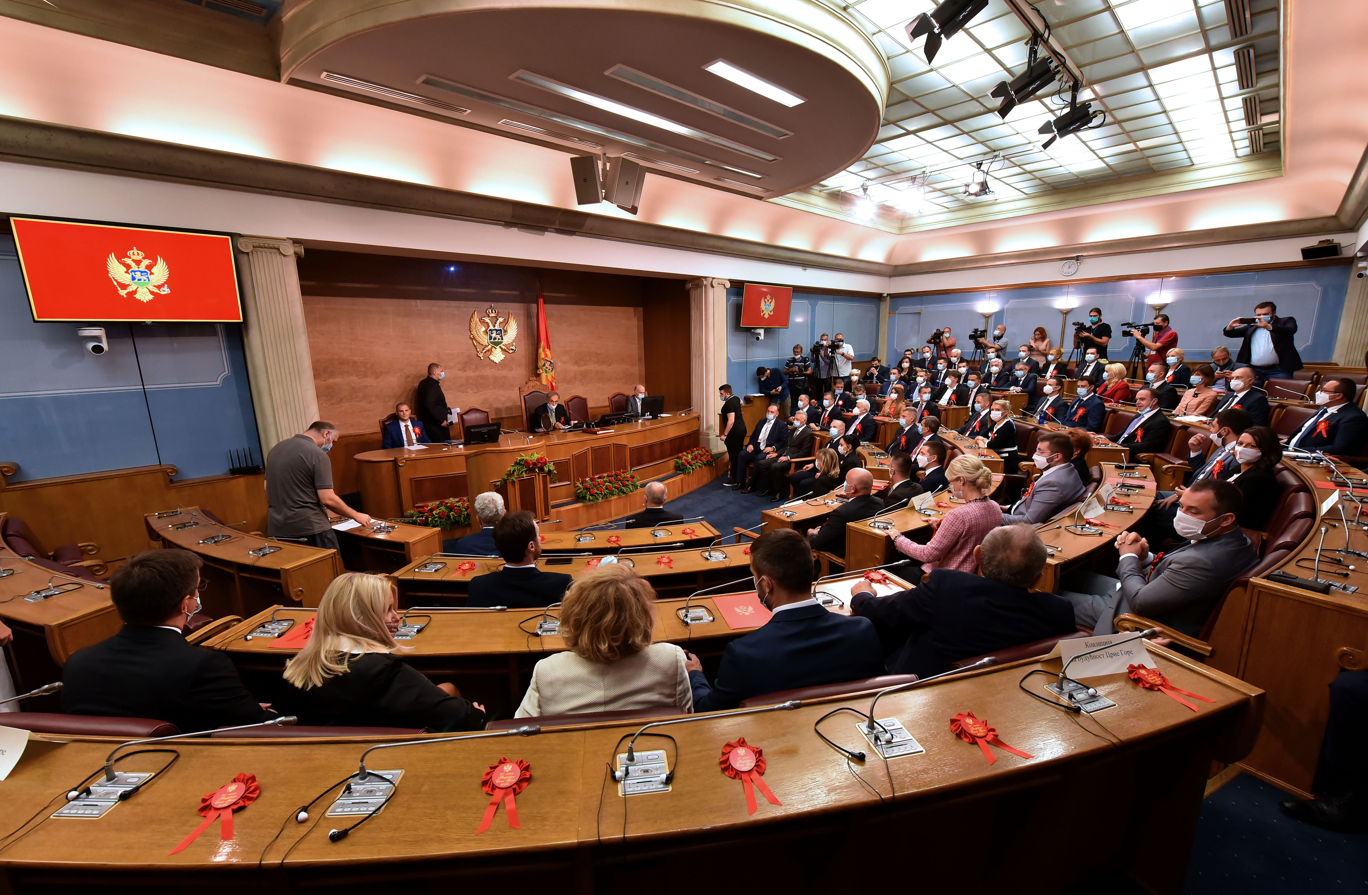 First session of parliament in Montenegro Crna Gora