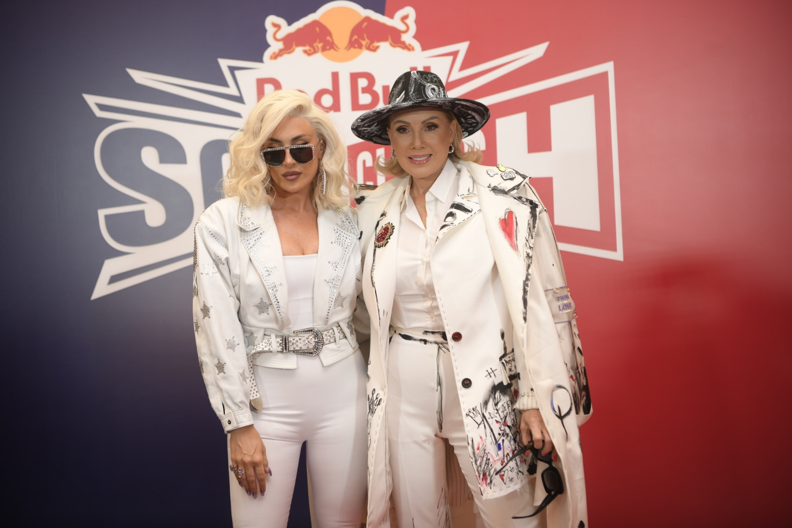 Beograd 28.02.2023 Senidah, Senida i Lepa Brena Foto: Dragan Mujan/Nova.rs