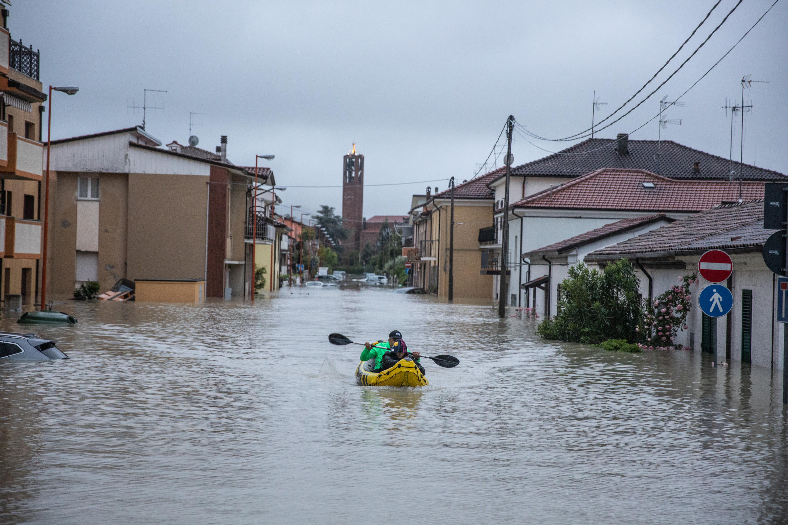 Fresh wave of torrential rain battering Italy