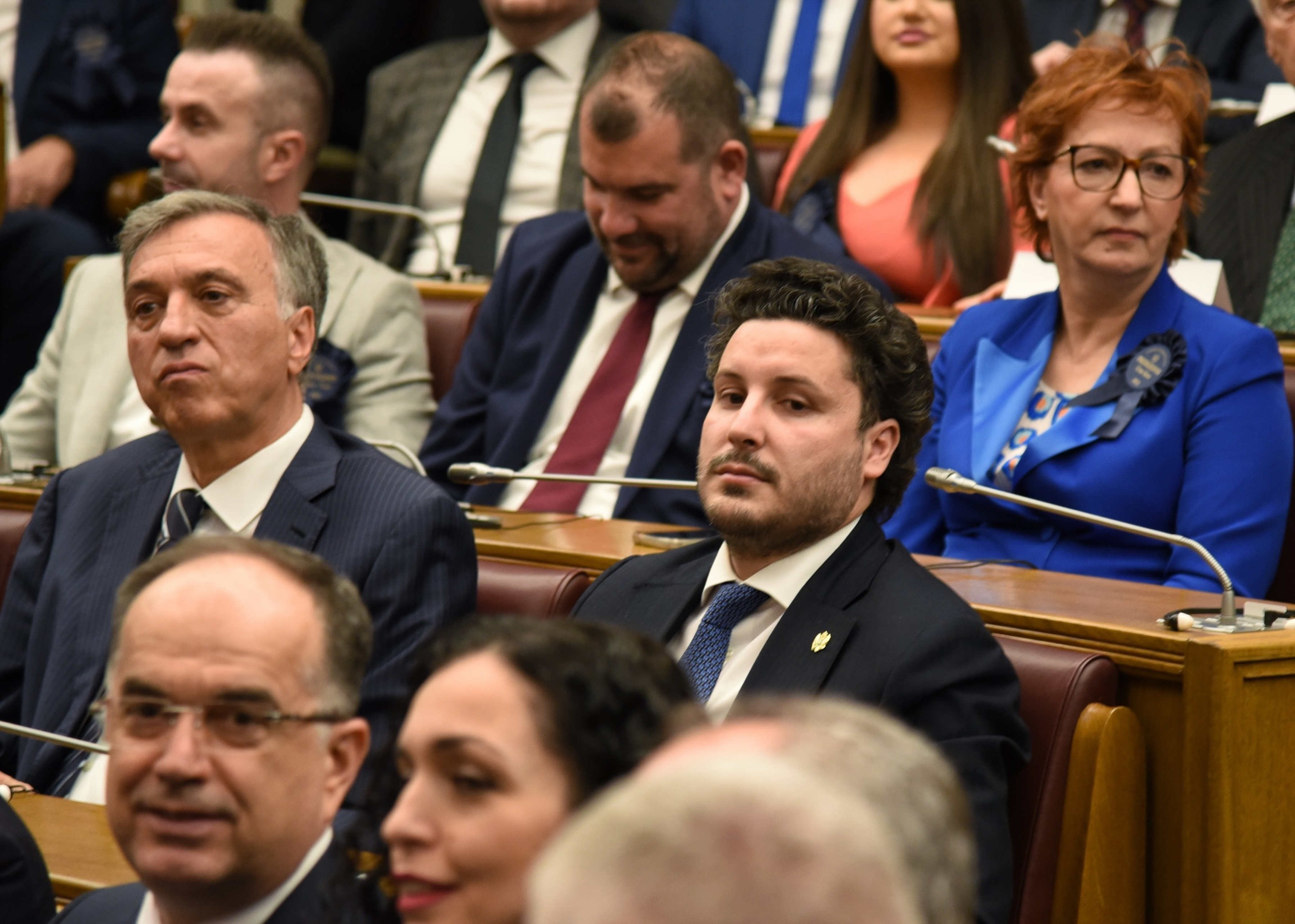 The President of the Assembly of Montenegro, Danijela Djurovic, called a session for May 20 at 12 noon, at which the elected President Jakov Milatovic took the oath and took office as the President of Montenegro.