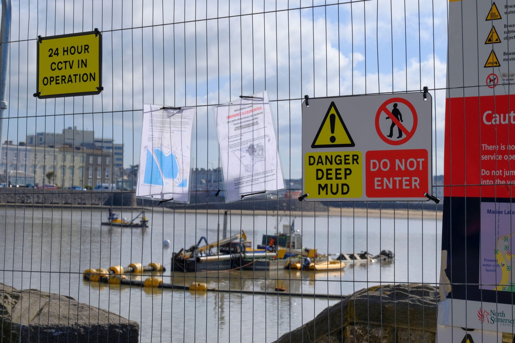 Weston-super-Mare, UK. 18th Mar, 2022. Contractors have started to remove the silt from the Marine Lake. The accumulation of mud over recent years has made swimming difficult; one swimmer was stuck I mud in 2021. It is hoped that restoring the lake and th