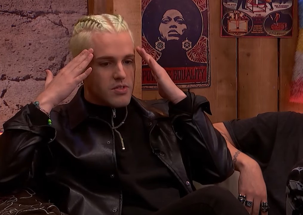 Luke Black RED TV Printscreen