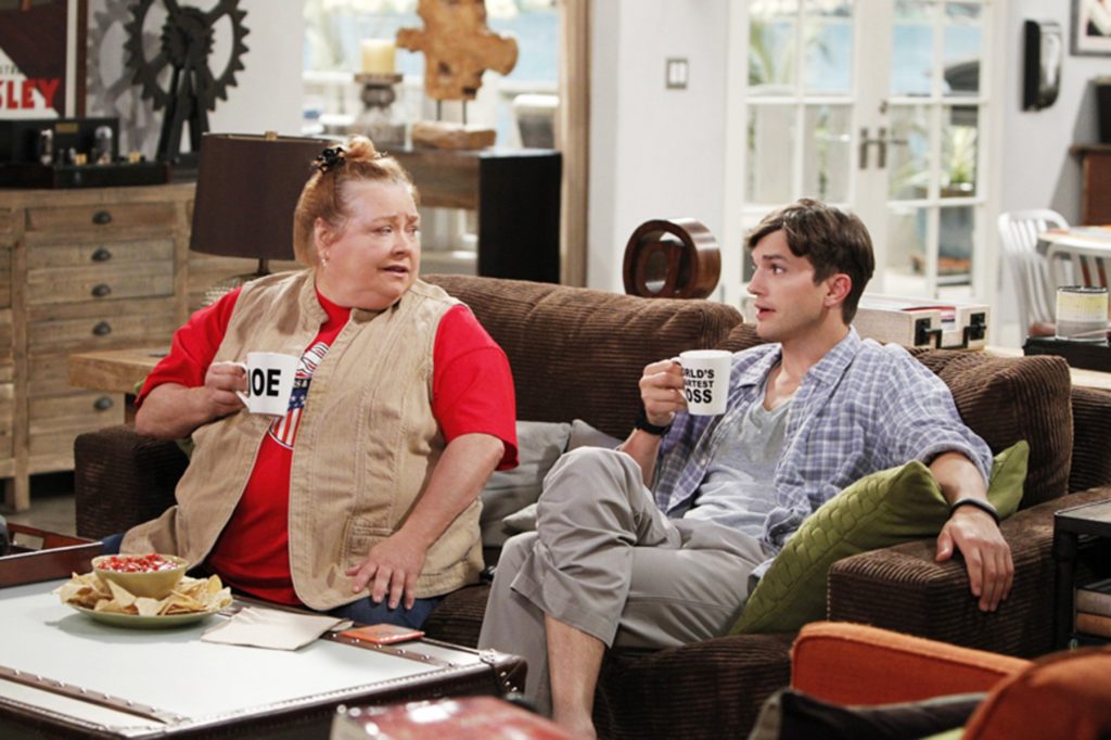 TWO AND A HALF MEN, (from left): Conchata Ferrell, Ashton Kutcher, 'This Unblessed Biscuit', (Season 11, ep. 1103, aired Oct. 10, 2013).,Image: 181911898, License: Rights-managed, Restrictions: , Model Release: no, Credit line: CBS / Everett / Profimedia