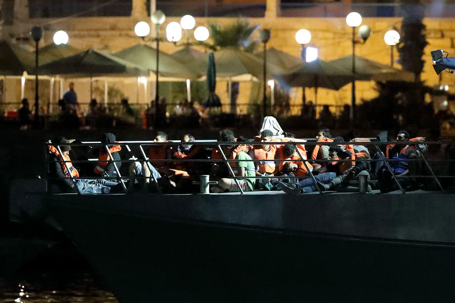 dete kod Lezbosa ilustracija