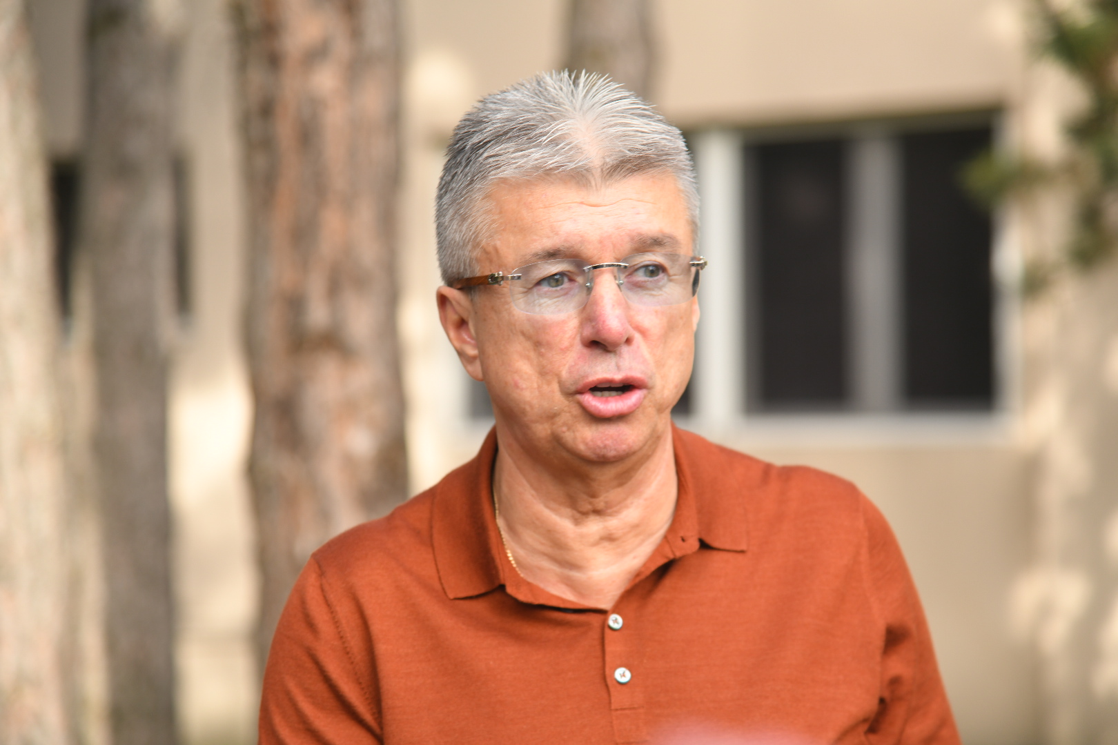 Beograd 24. oktobar 2022. Zvezde Granda snimanje dolazak clanova zirija automobil porse Foto:Nemanja Jovanović/Nova.rs