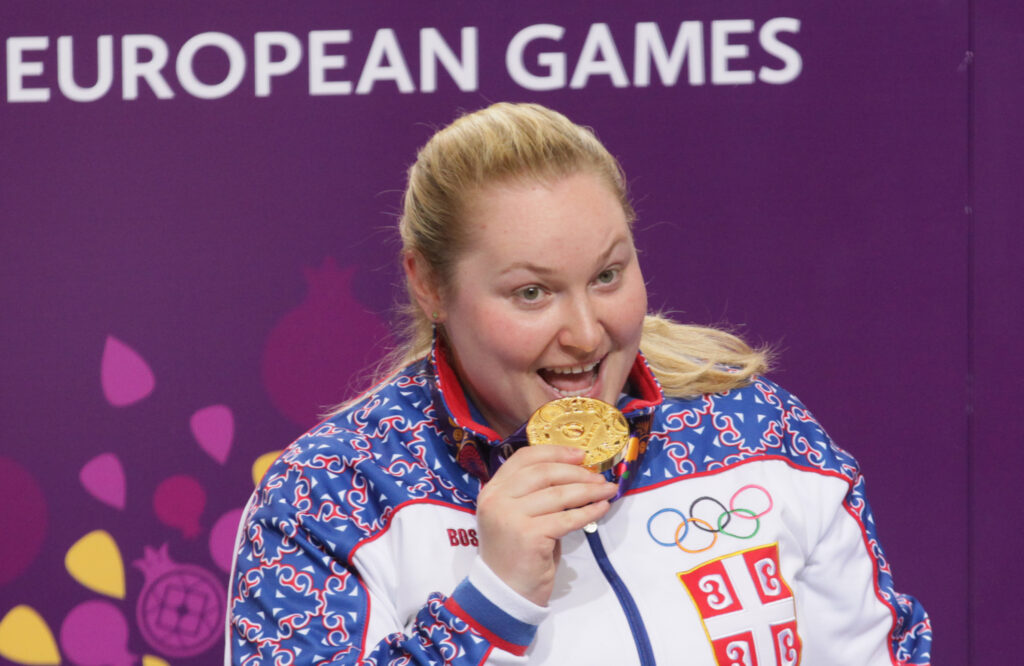 epa04803974 The gold medalist Zorana Arunovic of Serbia during the medal ceremony for the Women's 10m Air Pistol final in the Baku Shooting Centre at the Baku 2015 European Games in Baku, Azerbaijan, 17 June 2015.  EPA/ZURAB KURTSIKIDZE
