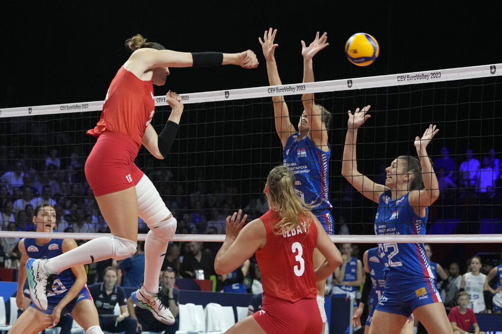 Turkey's Zehra Gunes in action during the Women's European Volleyball Championship final match between Serbia and Turkey in Brussels, Belgium, Sunday, Sept. 3, 2023. (AP Photo/Virginia Mayo)