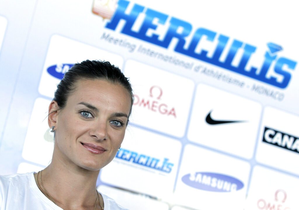 epa03303812 Pole vault world record holder Yelena Isinbaeva of Russia addresses to media during a press conference for the Diamond League meeting Herculis in Monaco, 11 July 2012. The Herculis will take place on 20 July 2012.  EPA/SEBASTIEN NOGIER