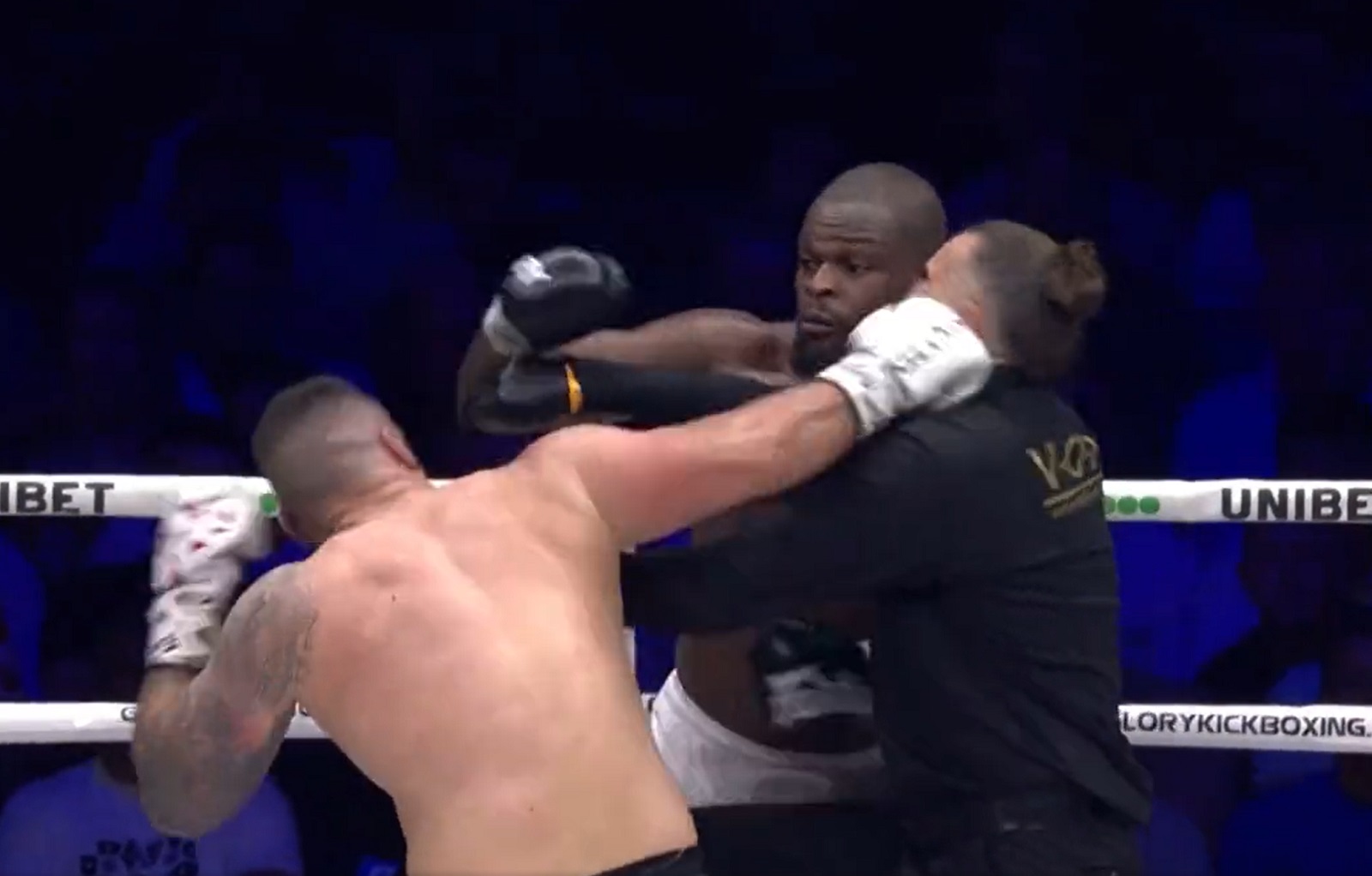nokautirao sudiju boks