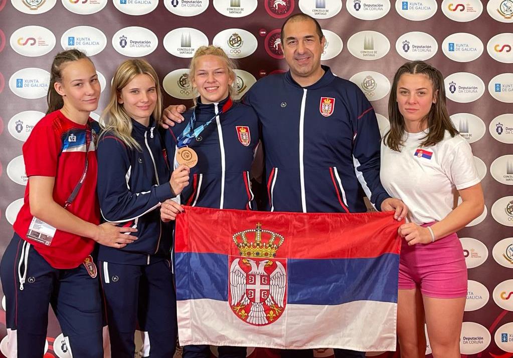 Maša Perović, Evropsko prvenstvo u rvanju, medalja