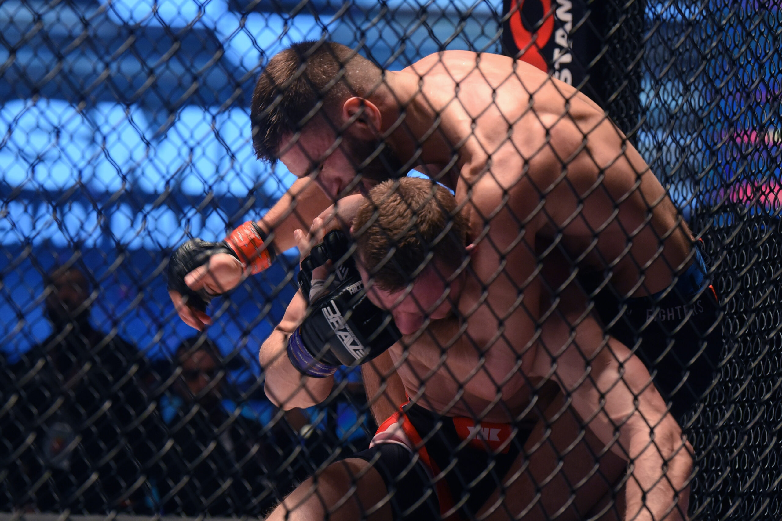Beograd, 18. februara 2023. - Beogradska tark Arena je domacin Brave CF 69 spektakla, a beogradska publika uiva u MMA borbama asocijacije BRAVE. FOTO TANJUG/ MILO MILIVOJEVIC/ bg