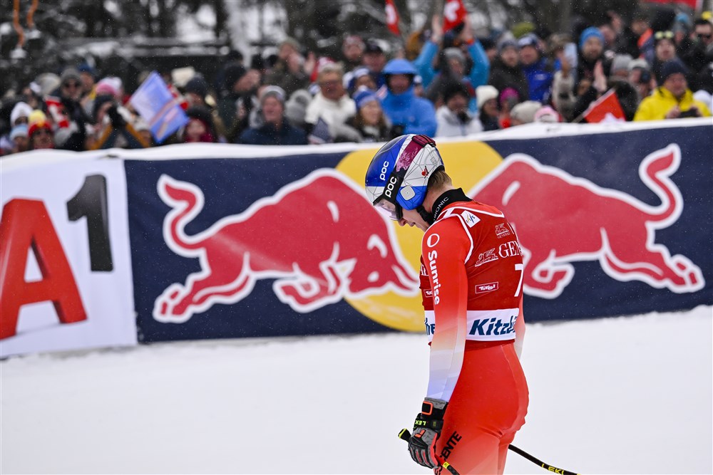 epa10417605 Marco Odermatt of Switzerland reacts in the finish area during the Men's Downhill race of the FIS Alpine Skiing World Cup at the Streif ski course in Kitzbuehel, Austria, 20 January 2023. EPA-EFE/JEAN-CHRISTOPHE BOTT