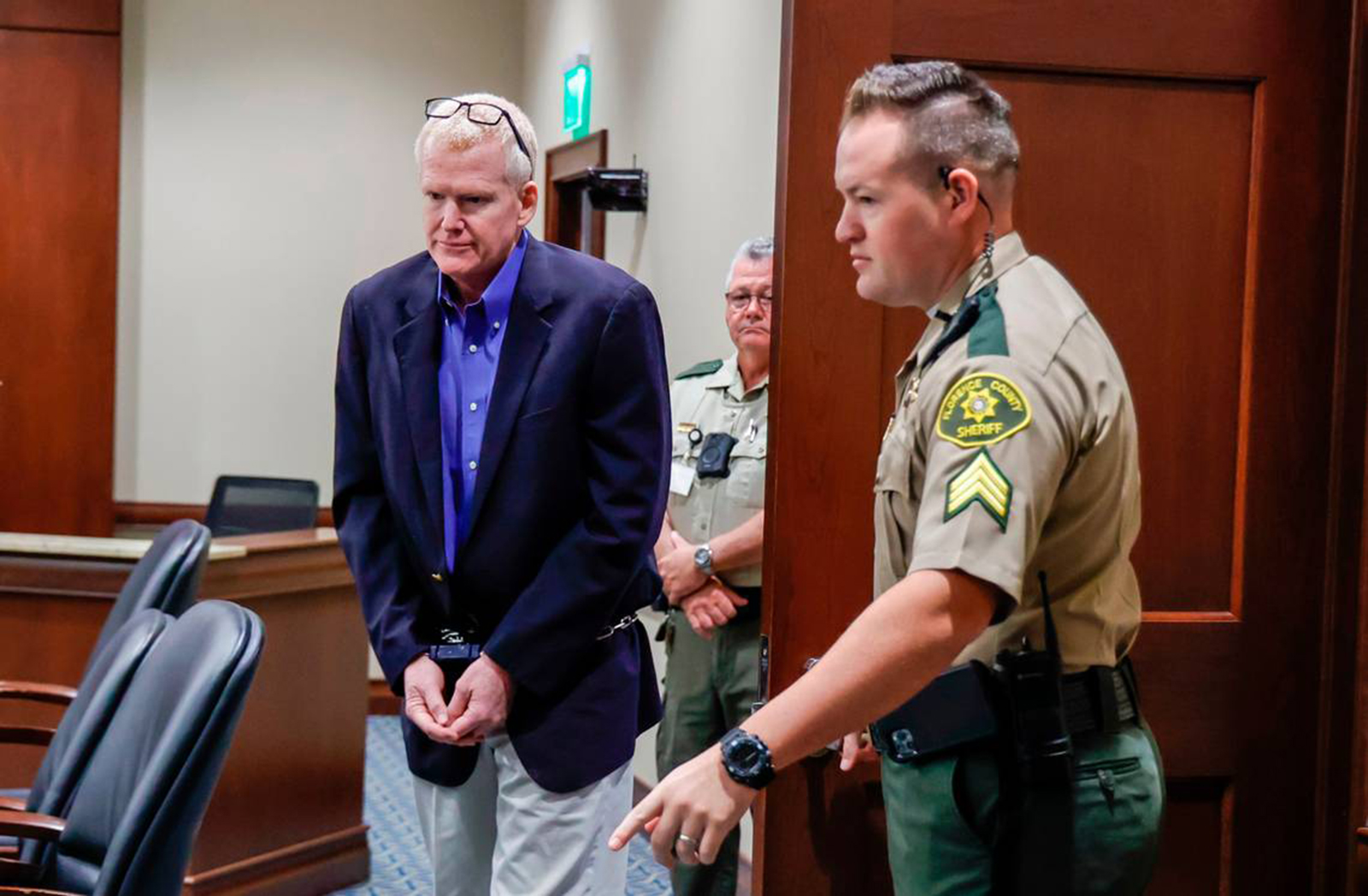 December 8, 2022: Alex Murdaugh enters the Florence County Court in South Carolina for an hearing on Oct. 20, 2022.,Image: 743355997, License: Rights-managed, Restrictions: , Model Release: no, Credit line: Tracy Glantz / Zuma Press / Profimedia