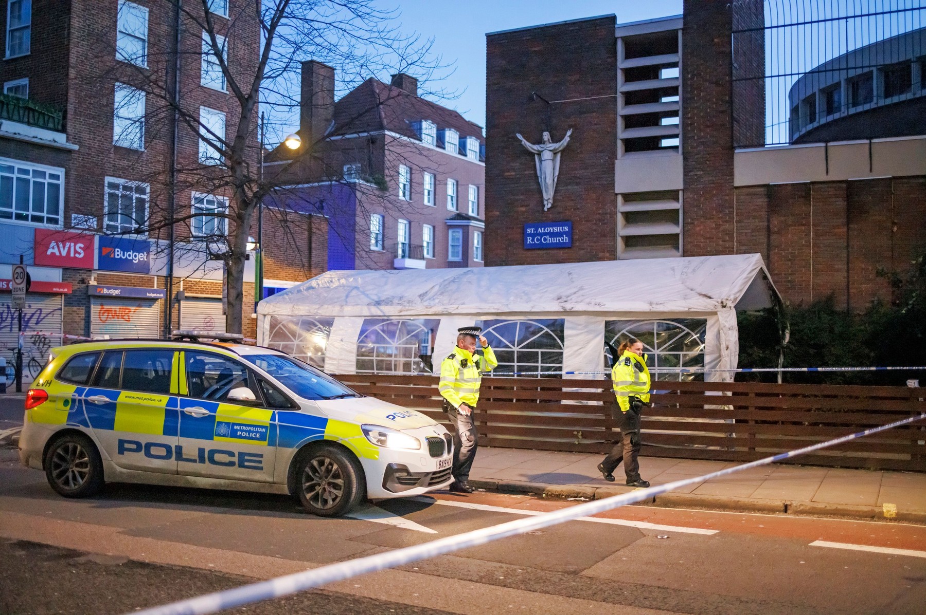Funeral shooting, London, UK - 15 Jan 2023