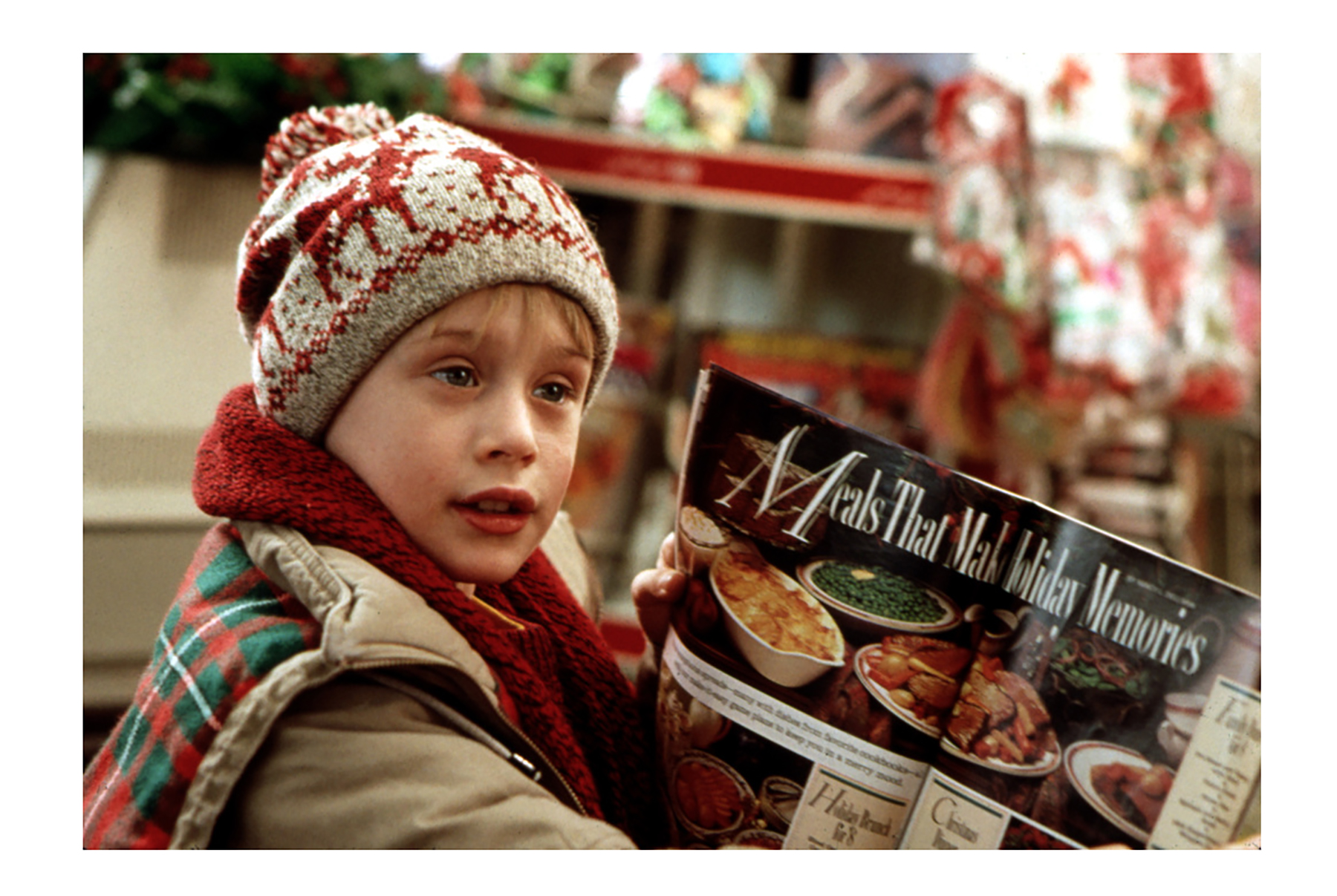 HOME ALONE, Macaulay Culkin, 1990. TM &amp; Copyright (c) 20th Century Fox Film Corp. All rights reserve