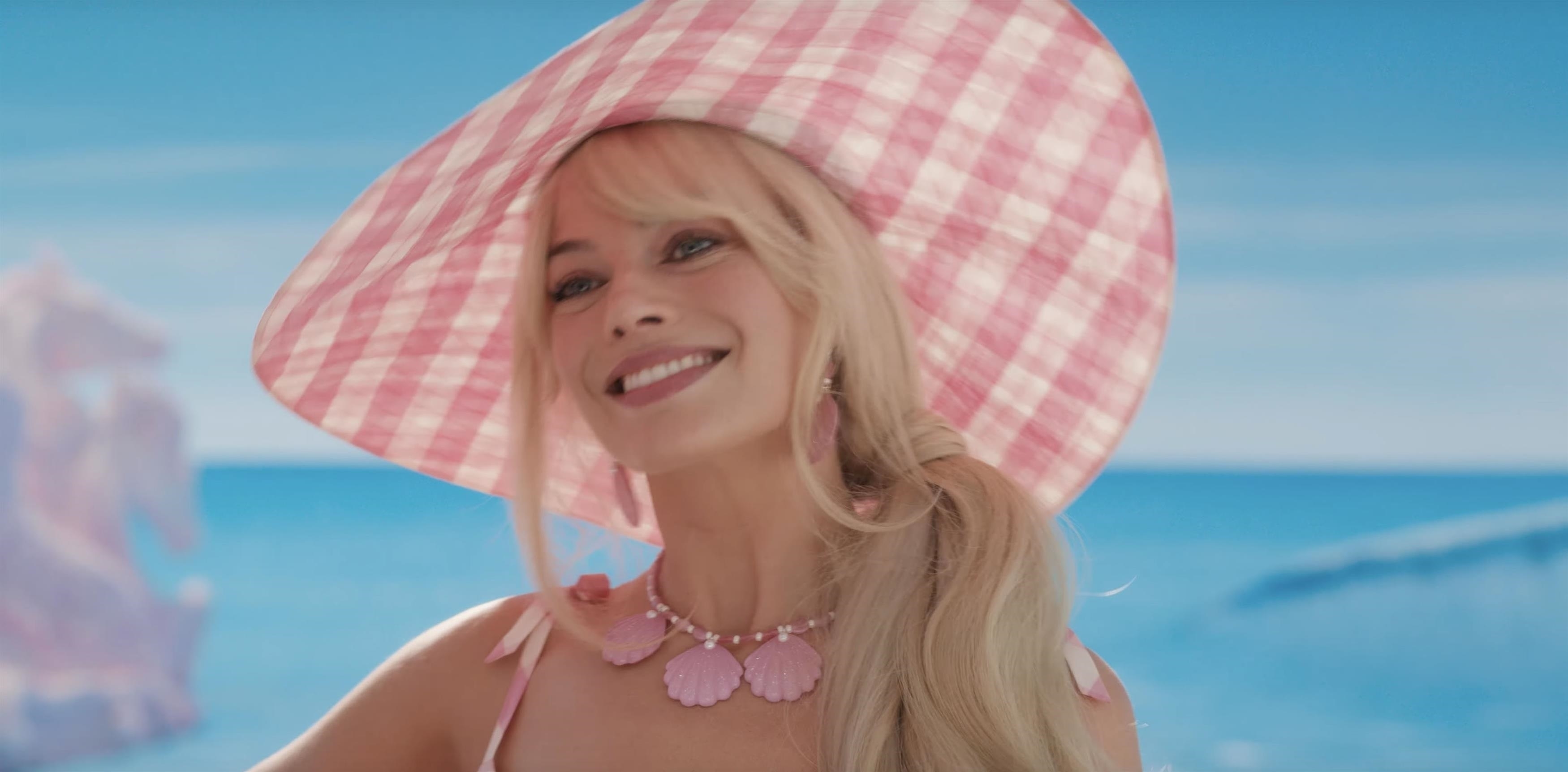 Margot Robbie and Ryan Gosling are pretty in pink as Barbie and Ken in new trailer for the highly anticipated Barbie movie