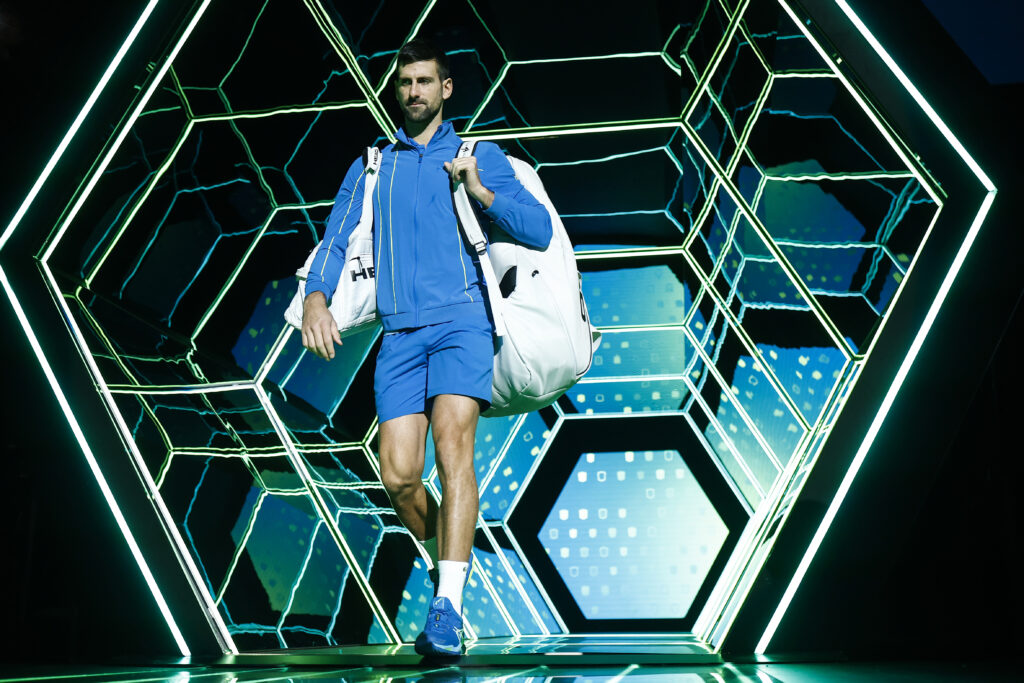 epa10957798 Novak Djokovic of Serbia enters the court for his semi-final match against Andrey Rublev of Russia at the Paris Masters tennis tournament in Paris, France, 04 November 2023.  EPA-EFE/YOAN VALAT