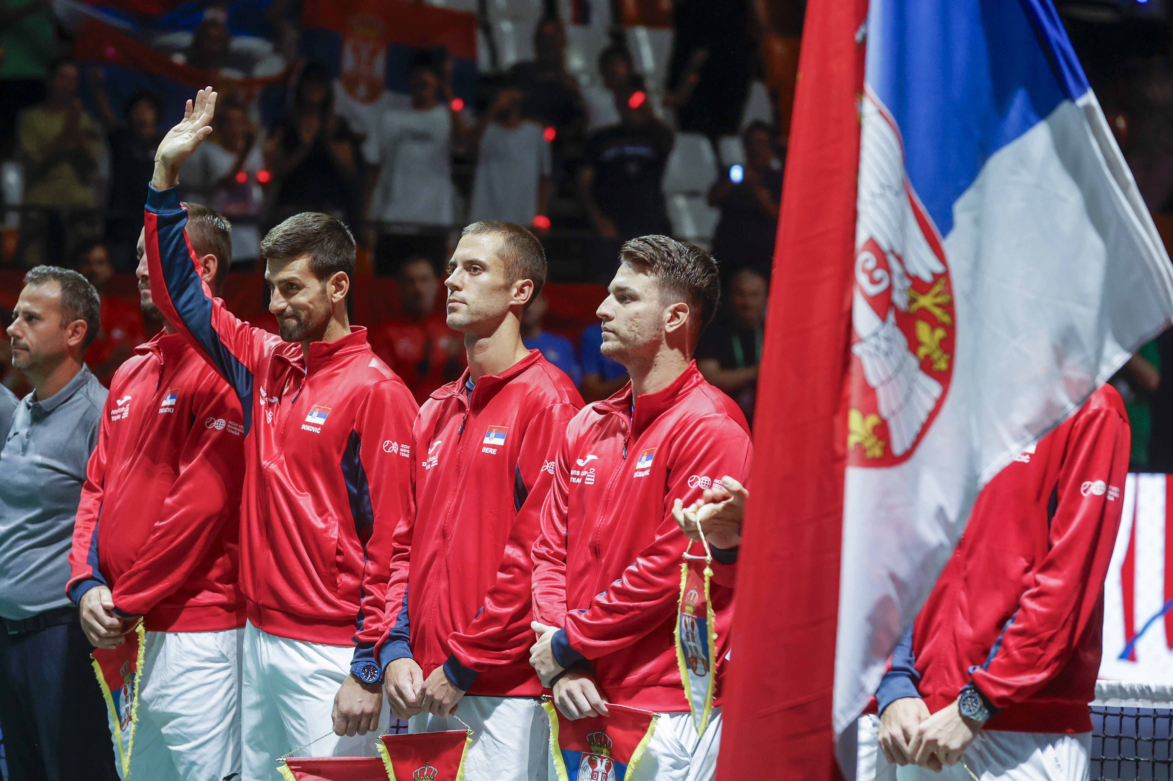 epa10862034 Serbia's Novak Djokovic greets the audience before the 2023 Davis Cup Finals Group C match between Spain and Serbia at Fuente de San Luis Municipal Pavilion in Valencia, eastern Spain, 15 September 2023.  EPA-EFE/Kai Foesterling