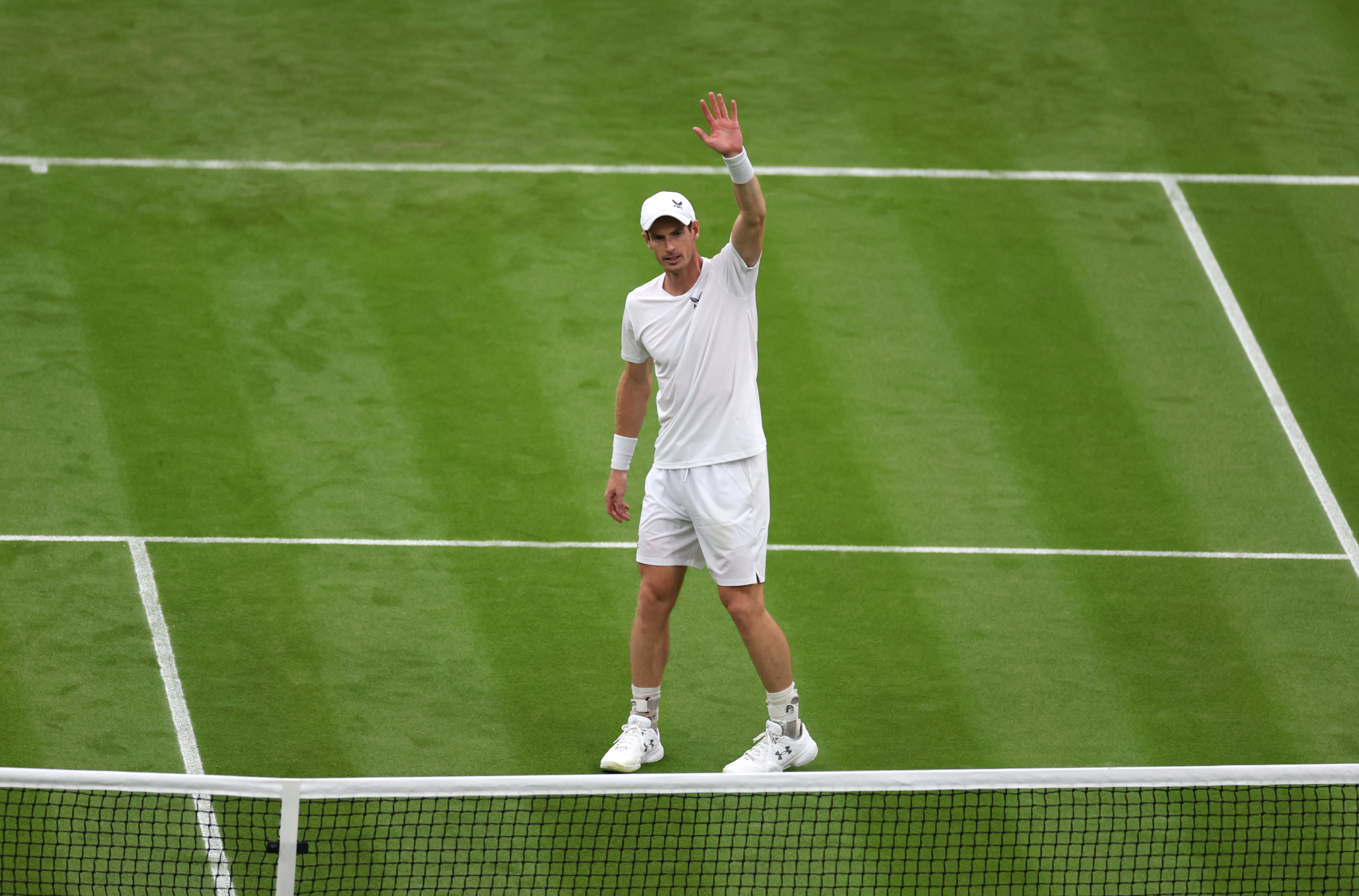 epa10726419 Andy Murray of Britain celebrates winning his first round match against Ryan Peniston of Britain at the Wimbledon Championships, Wimbledon, Britain, 04 July 2023.  EPA-EFE/ISABEL INFANTES   EDITORIAL USE ONLY