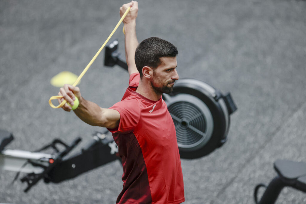 epa10858886 Serbian tennis player and current number one of the ATP Novak Djokovic takes part in a training session in Valencia, eastern Spain, 13 September 2023, where he is to take part in the Davis Cup 2023 finals tournament.  EPA-EFE/Ana Escobar