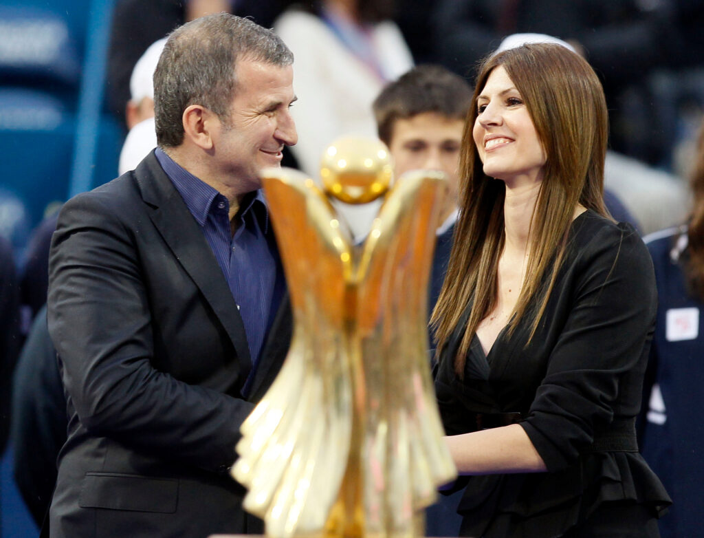 Tenis, Serbia Open 2011.Final .Novak Djokovic Vs. Feliciano Lopez.Goran Djokovic, left and Milica Markovic, during ceremony.Beograd, 01.05.2011..foto: Srdjan Stevanovic