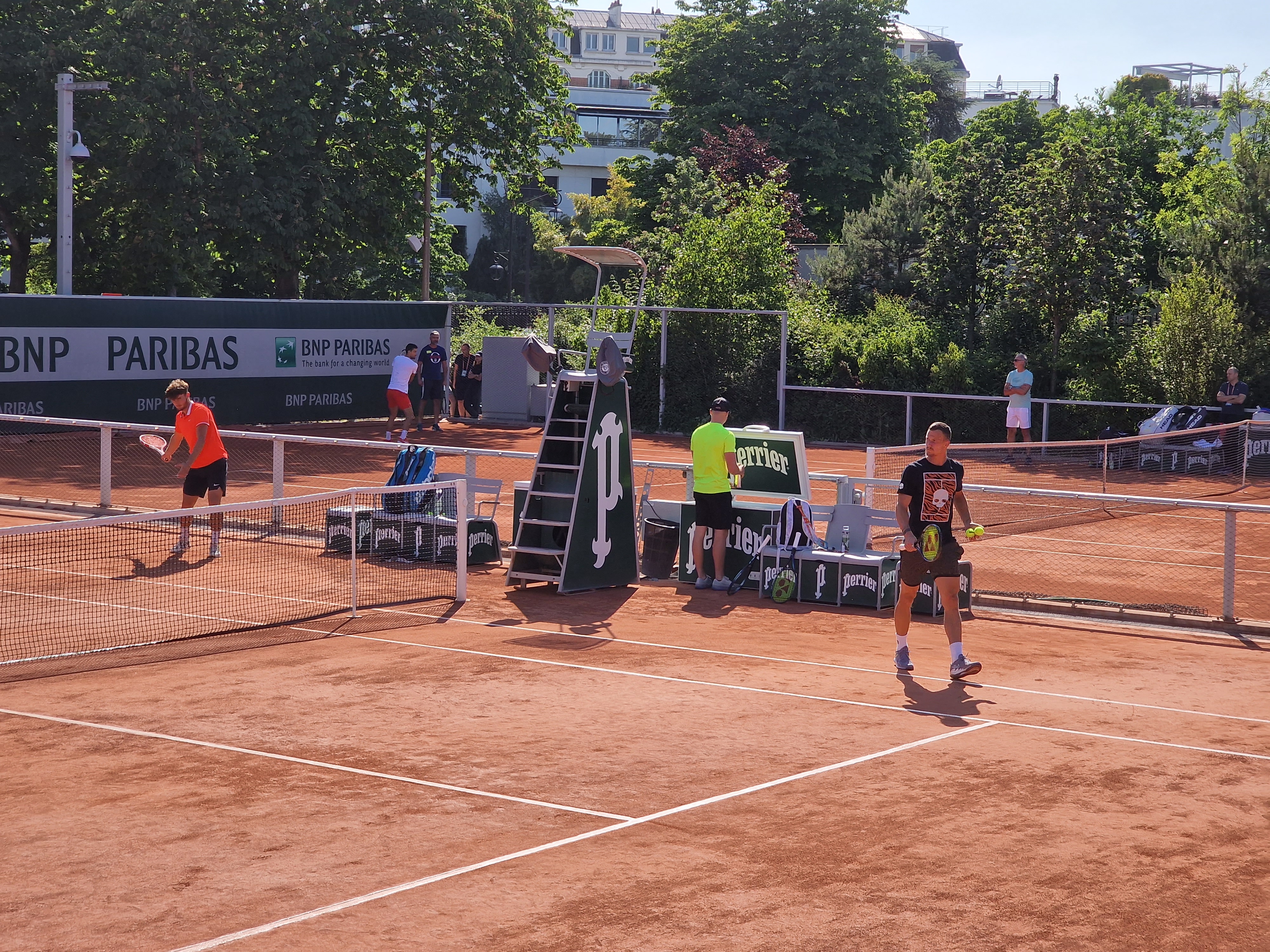 Novak Đoković na treningu pred drugo kolo Rolan Garosa