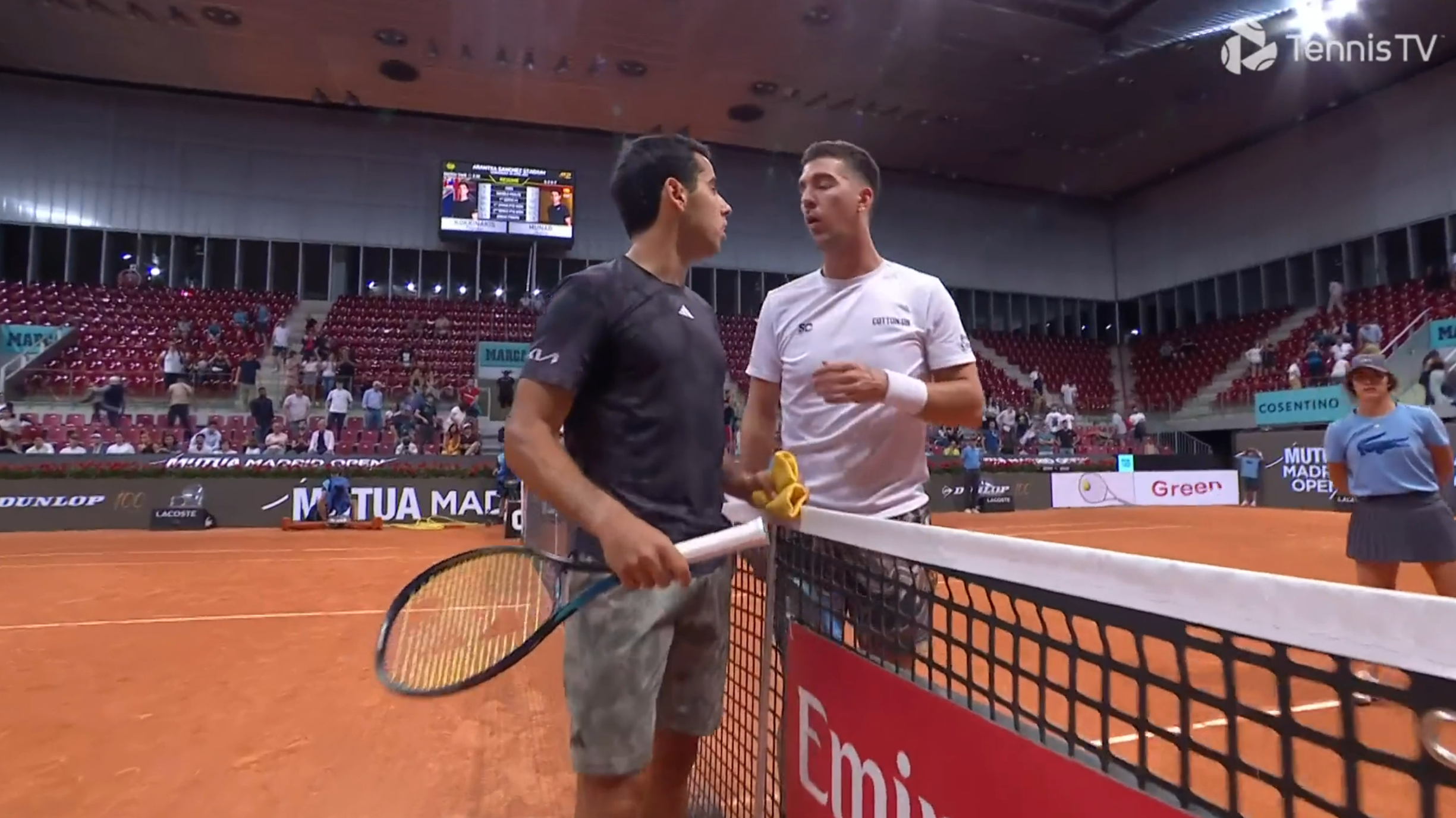 Sukob Kokinakisa i Munara