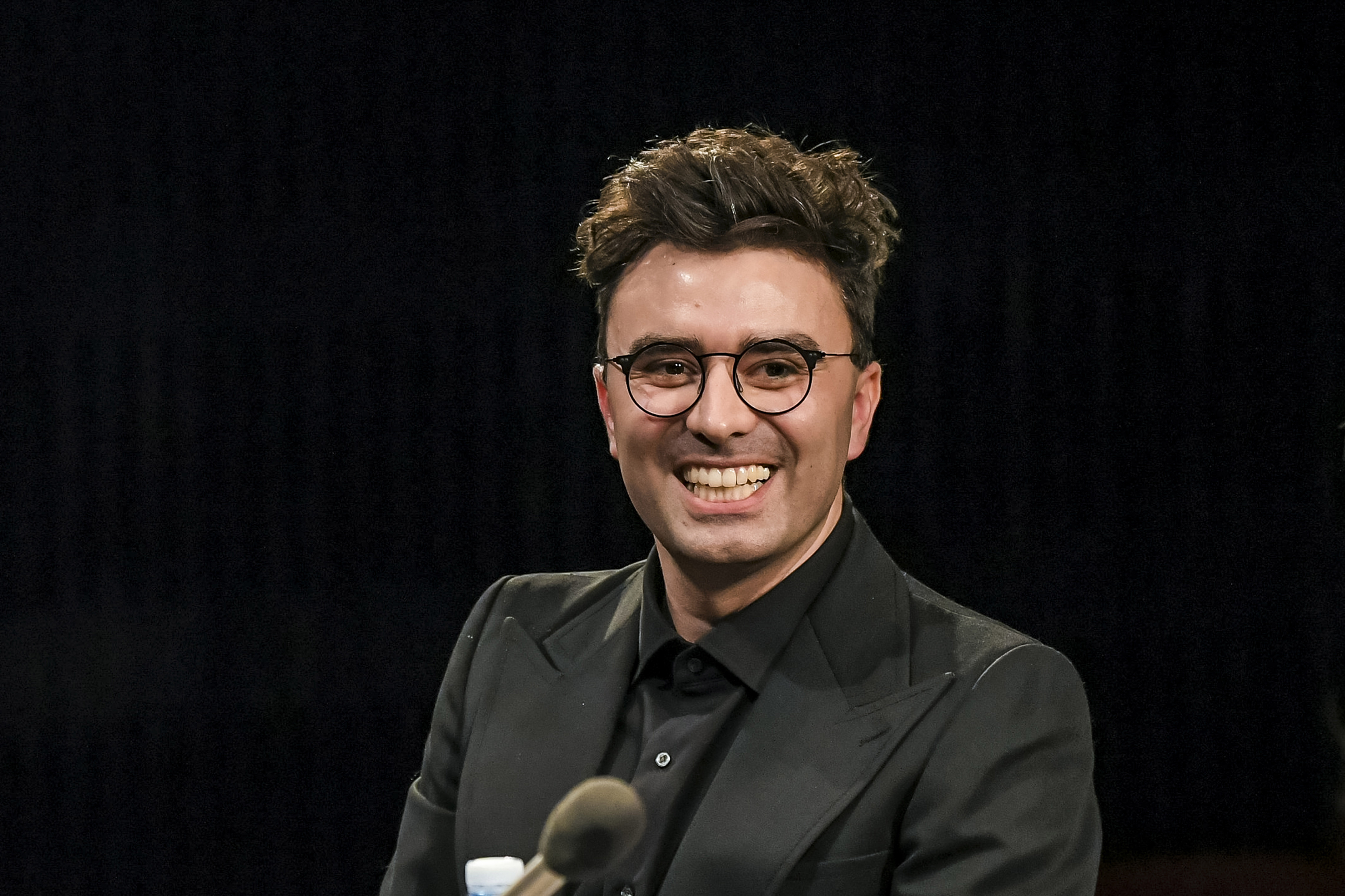 Beograd 04.12.2023. Dimitrije Kokanov. Promocija knjige Dimitrija Kokanova, Ni heroji ni lovci u Ateljeu 212 Foto: Goran Srdanov/Nova.rs