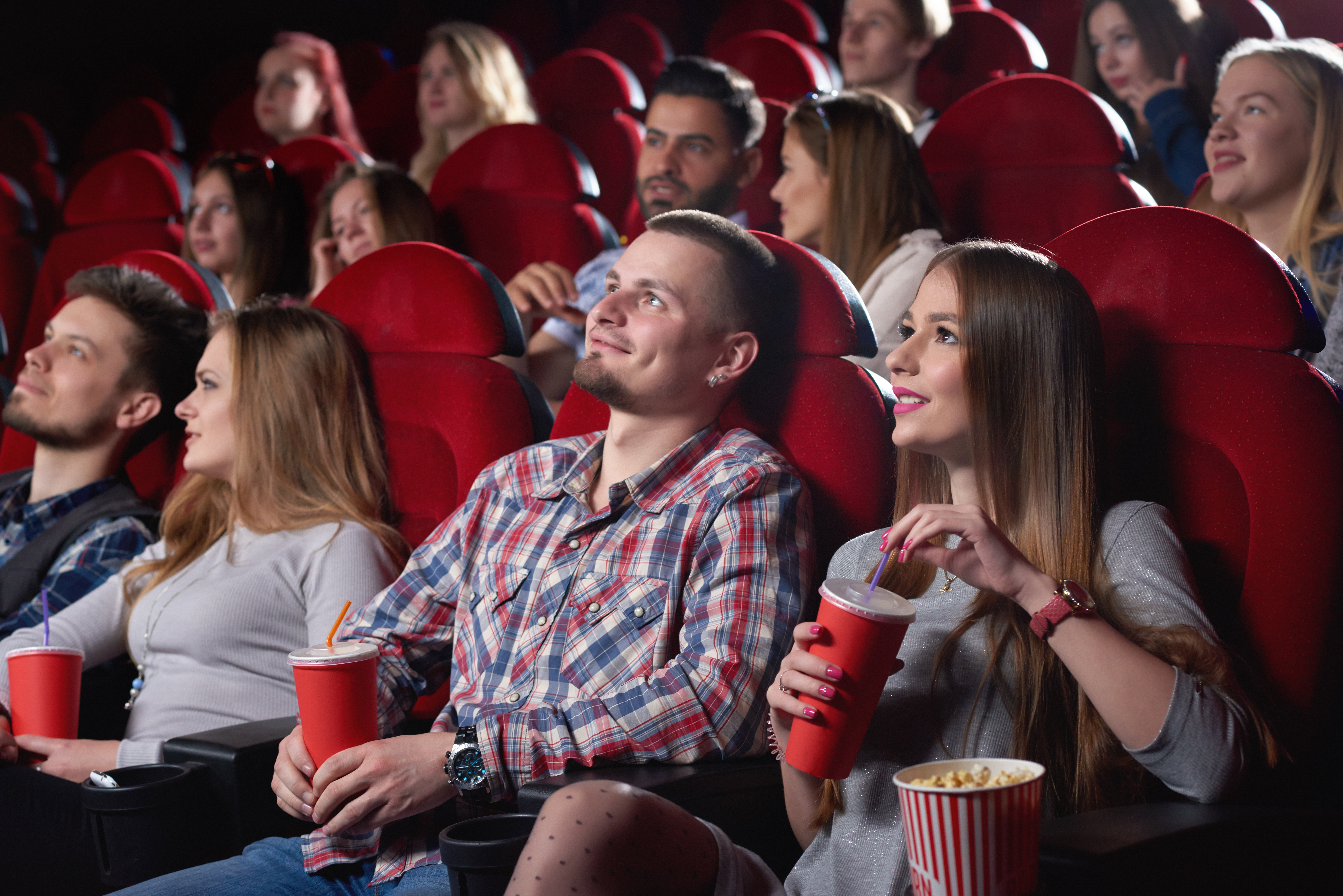 Bioskop, bioskopska sala, publika, puna sala, ilustracija Foto: Shutterstock