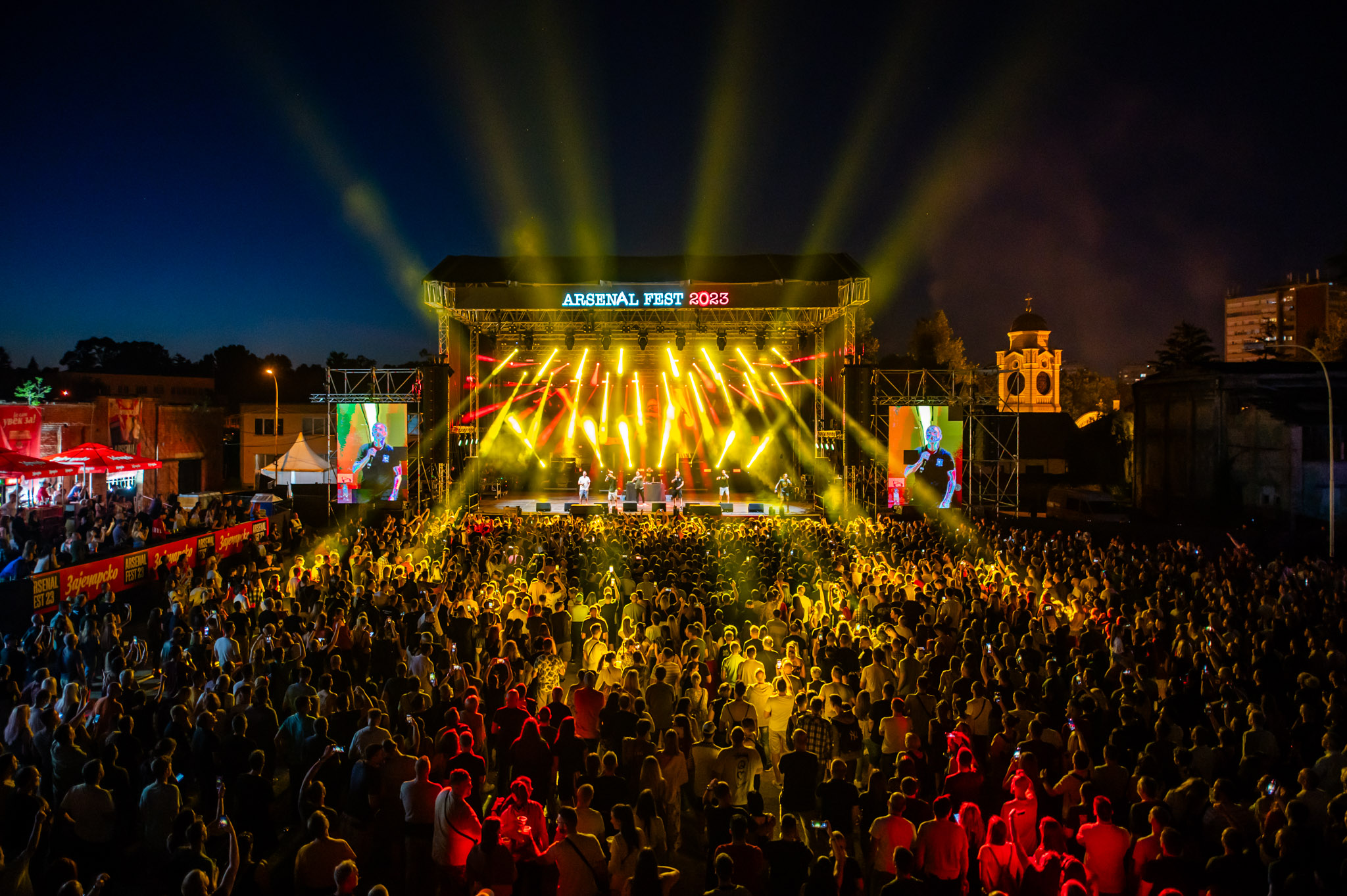 LiveProduction2Arsenal03Total-5136